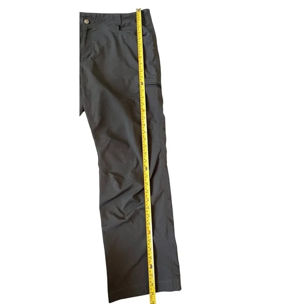 Columbia Mens Omni-Shade Cargo Hiking Pants Gray 36x32 Straight Leg Outdoor